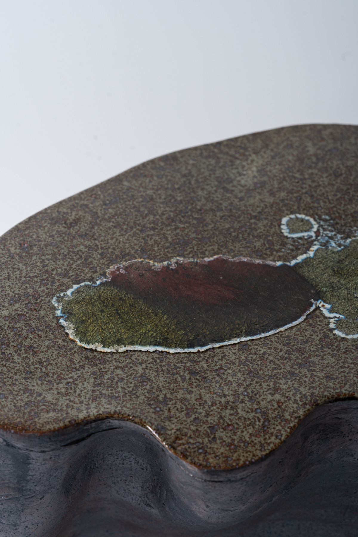 Jù — Piece 3, top surface detail